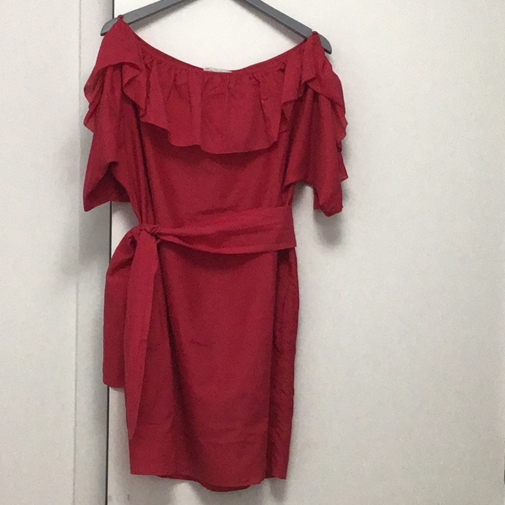 Short dress
